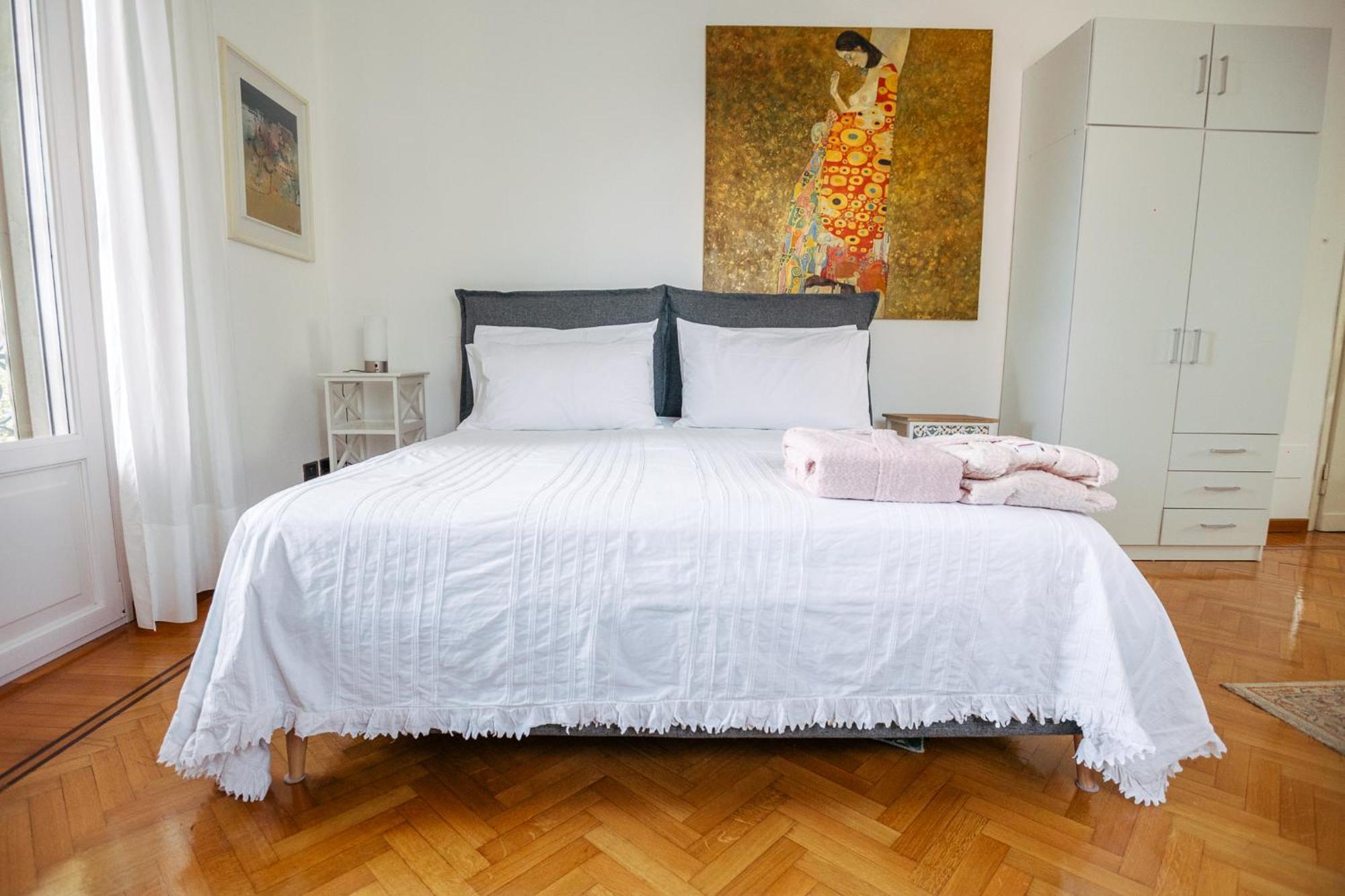 Bed&Breakfast Relax In The Lake Desenzano del Garda Exterior photo